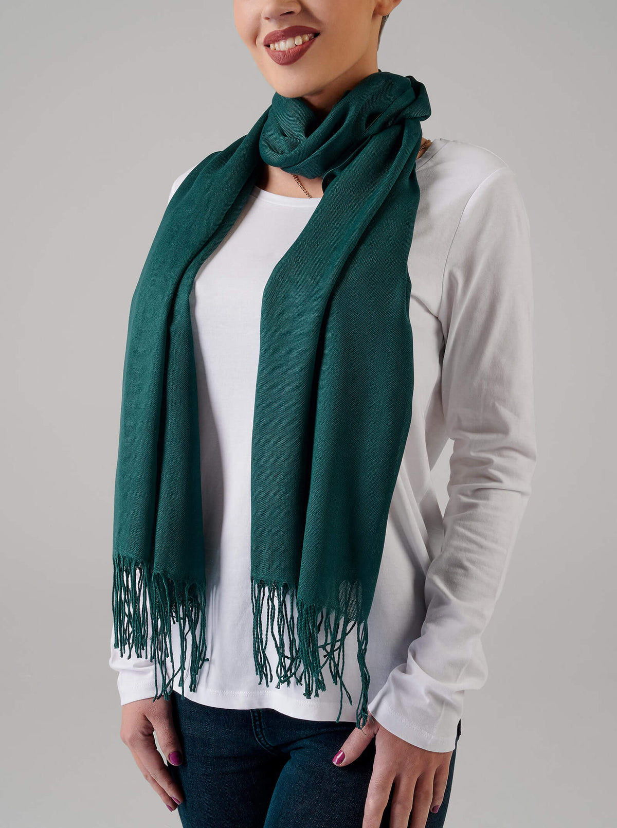Dark Green Tassel Finish Scarf