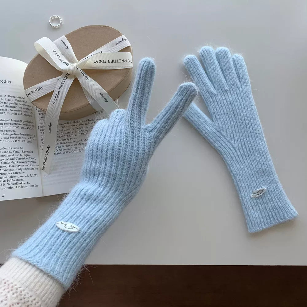 Luxurious Ribbed Knit Touchscreen Gloves